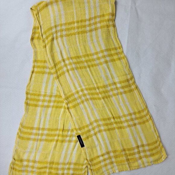 BURBERRY London Classic Nova Check Knit Cashmere Fringe Yellow Rectangle SCARF - Picture 2 of 7